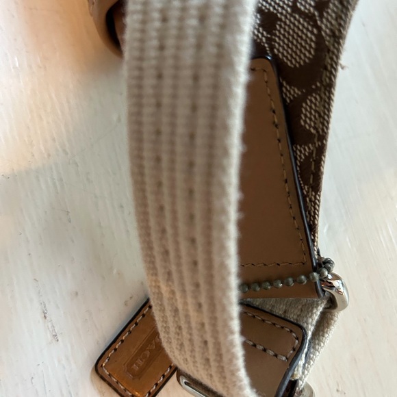 COACH Vintage Bon Voyage Signature Belt Bag / Fanny Pack - Beige Brown - Picture 9 of 11